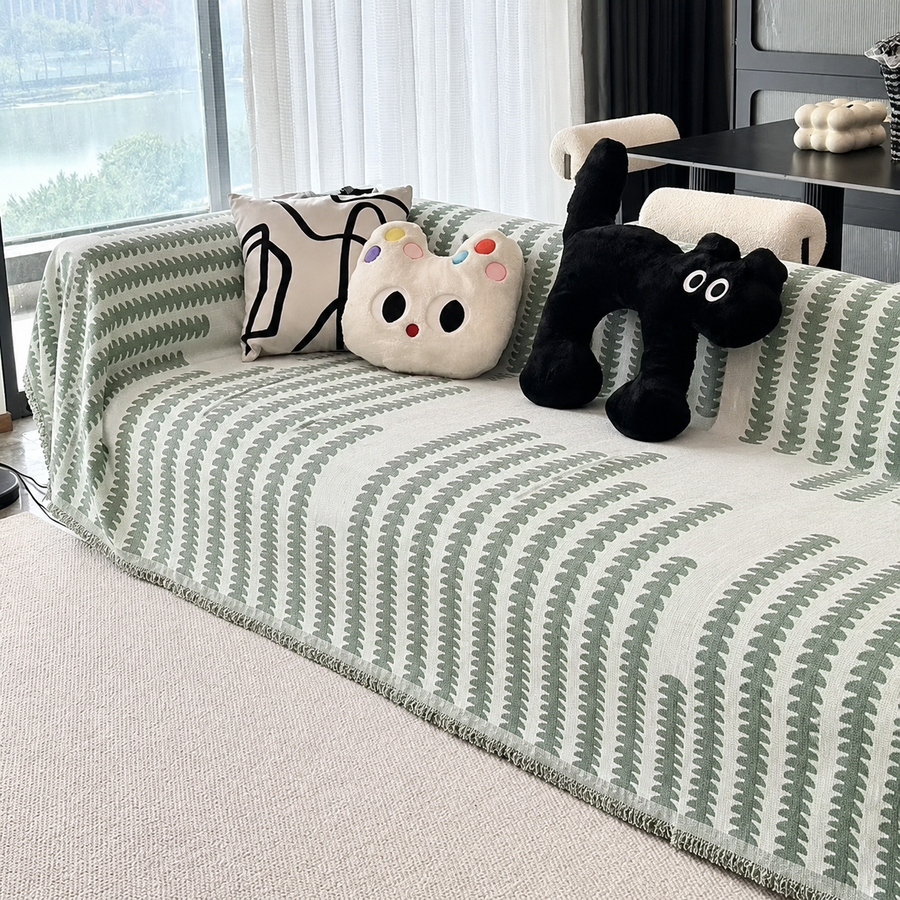 How to Refresh a Sofa with Pillow Covers and Throws